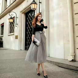 高端服装 品质、风格与生活态度的融合